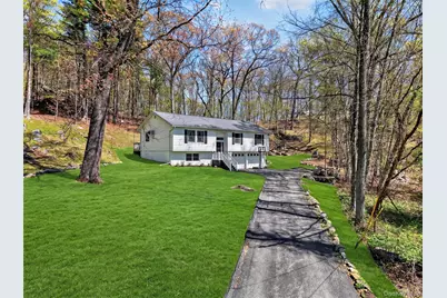58 Englewood Terrace, Mahopac, NY 10541 - Photo 3