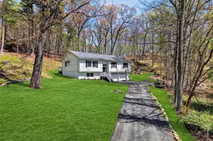 58 Englewood Terrace, Mahopac, NY 10541 - Photo 3