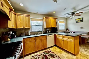 146 Wood St, Mahopac, NY 10541 - Photo 9