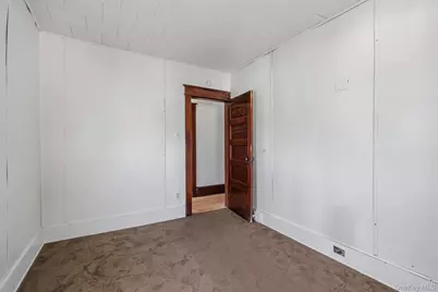32 Kingston Avenue, Port Jervis, NY 12771 - Photo 23
