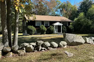 8 Center Rd, Carmel, NY 10512 - Photo 3