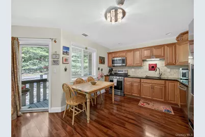 198 Eagle Ridge Way, Nanuet, NY 10954 - Photo 15
