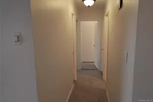 7 Balint Dr, Yonkers, NY 10710 - Photo 17