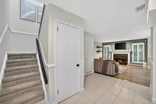 1 Woods View Ct, Yorktown Heights, NY 10598 - Photo 19