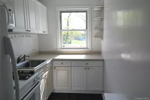 16 Wainwright, Yonkers, NY 10710 - Photo 9