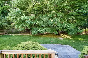 26 Plumwood Rd, Briarcliff Manor, NY 10510 - Photo 35