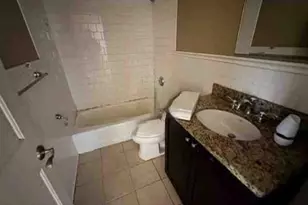 94-24 Magnolia Ct, Jamaica, NY 11417 - Photo 9