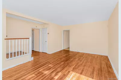 143 Hilltop Acres #143, Yonkers, NY 10704 - Photo 3