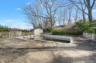 150 Park Hill Ave, Yonkers, NY 10701 - Photo 23