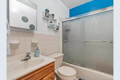 1207 Findlay Avenue, Bronx, NY 10456 - Photo 19