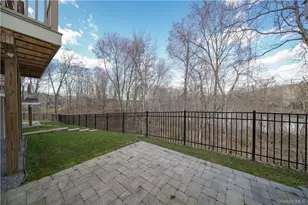 20 Deforest Dr, Cortlandt Manor, NY 10567 - Photo 25