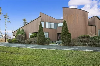 7 Harrows Lane, Purchase, NY 10577 - Photo 1