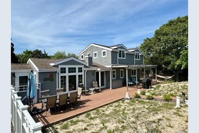 25 Mako Lane, East Hampton, NY 11930 - Photo 1