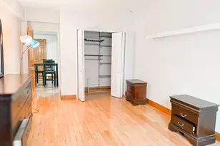 210 E 47th St, New York, NY 10017 - Photo 19