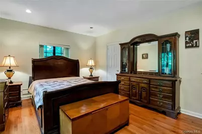 915 Wynnewood Road #G2, Pelham, NY 10803 - Photo 11