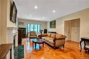 915 Wynnewood Rd, Pelham, NY 10803 - Photo 5