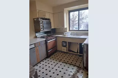 250 N Main Street #F5, Spring Valley, NY 10977 - Photo 3