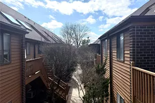 15 Greenridge Ave, White Plains, NY 10605 - Photo 3