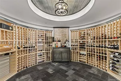 19 Park Drive S, Rye, NY 10580 - Photo 37