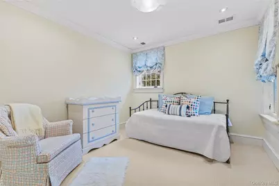 19 Park Drive S, Rye, NY 10580 - Photo 29