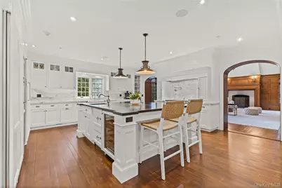 19 Park Drive S, Rye, NY 10580 - Photo 13