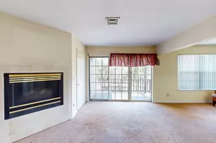 1004 Washington Green, New Windsor, NY 12553 - Photo 7