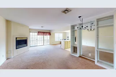 1004 Washington Green, New Windsor, NY 12553 - Photo 5