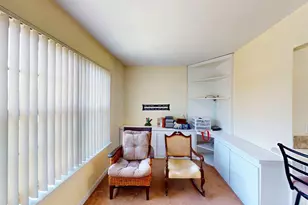 1004 Washington Green, New Windsor, NY 12553 - Photo 9