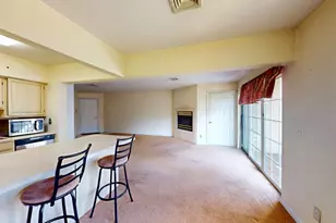 1004 Washington Green, New Windsor, NY 12553 - Photo 11