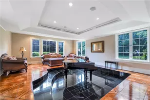 4 Old Wagon Ln, Old Westbury, NY 11568 - Photo 7
