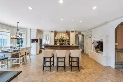 4 Old Wagon Lane, Old Westbury, NY 11568 - Photo 13