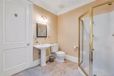 4 Old Wagon Lane, Old Westbury, NY 11568 - Photo 17