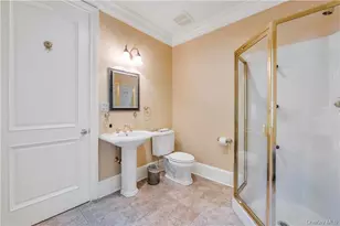 4 Old Wagon Ln, Old Westbury, NY 11568 - Photo 17