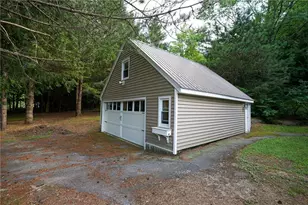 437 Lindholm Rd, Fallsburg, NY 12747 - Photo 3
