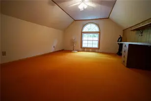 437 Lindholm Rd, Fallsburg, NY 12747 - Photo 21