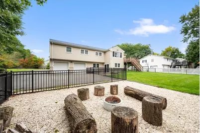 20 Lancaster Drive, Suffern, NY 10901 - Photo 3