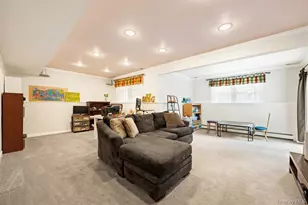 20 Lancaster Dr, Suffern, NY 10901 - Photo 29