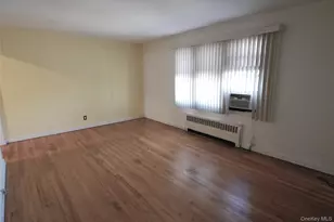 16 Wainwright Ave, Yonkers, NY 10710 - Photo 11