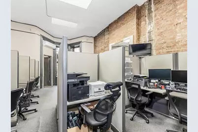 113 E 39th Street, New York, NY 10016 - Photo 9