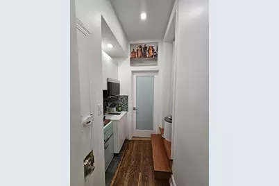 113 E 39th Street, New York, NY 10016 - Photo 39