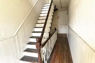 27 Fox Island Rd, Port Chester, NY 10573 - Photo 13