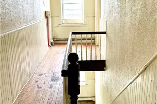 27 Fox Island Rd, Port Chester, NY 10573 - Photo 3