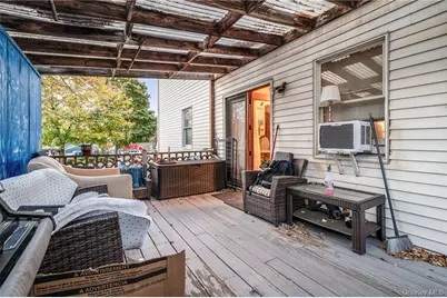 865 Commerce Street, Thornwood, NY 10594 - Photo 23