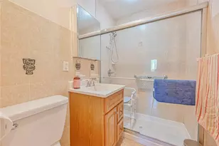 3204 Glennon Pl, Bronx, NY 10465 - Photo 19