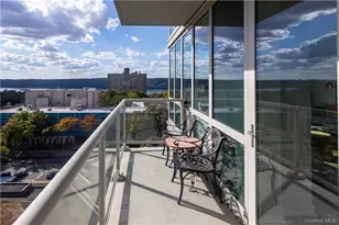 640 W 237th St, Bronx, NY 10463 - Photo 3