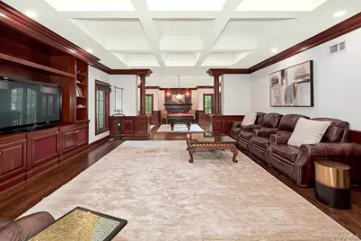 301 Whippoorwill Road, Chappaqua, NY 10514 - Photo 17