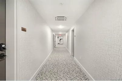 199 E Post Road #405, White Plains, NY 10601 - Photo 7