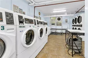 3935 Blackstone Ave, Bronx, NY 10471 - Photo 17