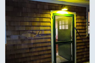 16640 Main Street #Cottag, New Suffolk, NY 11956 - Photo 11