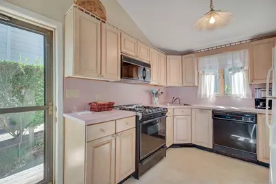11A Oakhurst Road, Hampton Bays, NY 11946 - Photo 9
